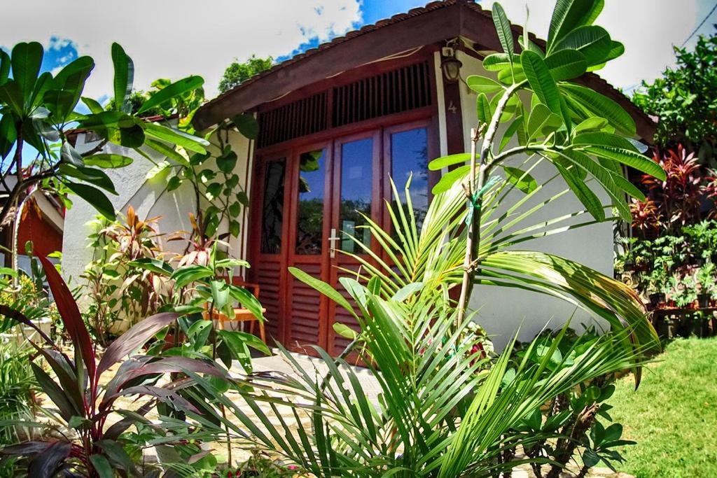 Kamar Deluxe Bungalow 2p di Ayu Hotel & Resort (Pusat Kota)