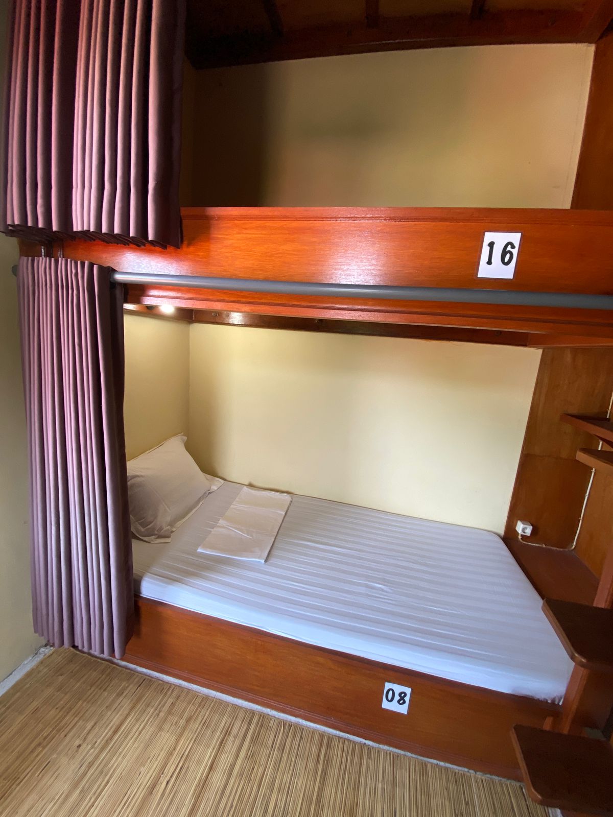 Kamar Dormitory 1p di Big K Hostel (Bukit View Laut)