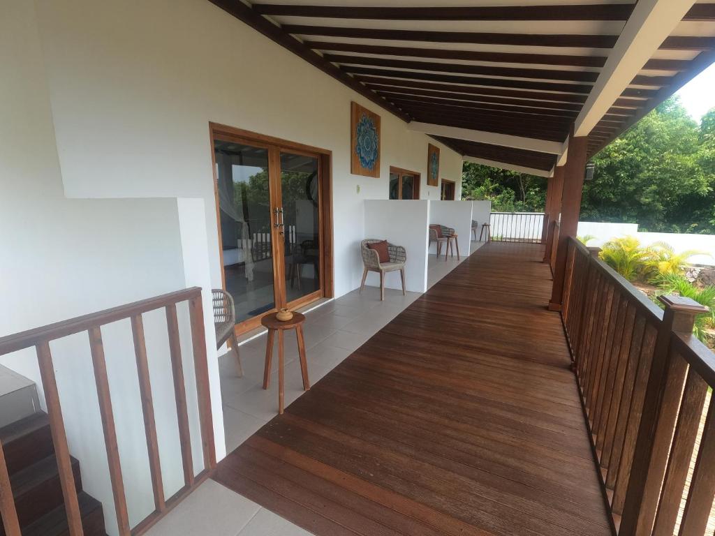 Kamar Full Villa 8p di Mirable Joglo Village Resort (Bukit View Laut)