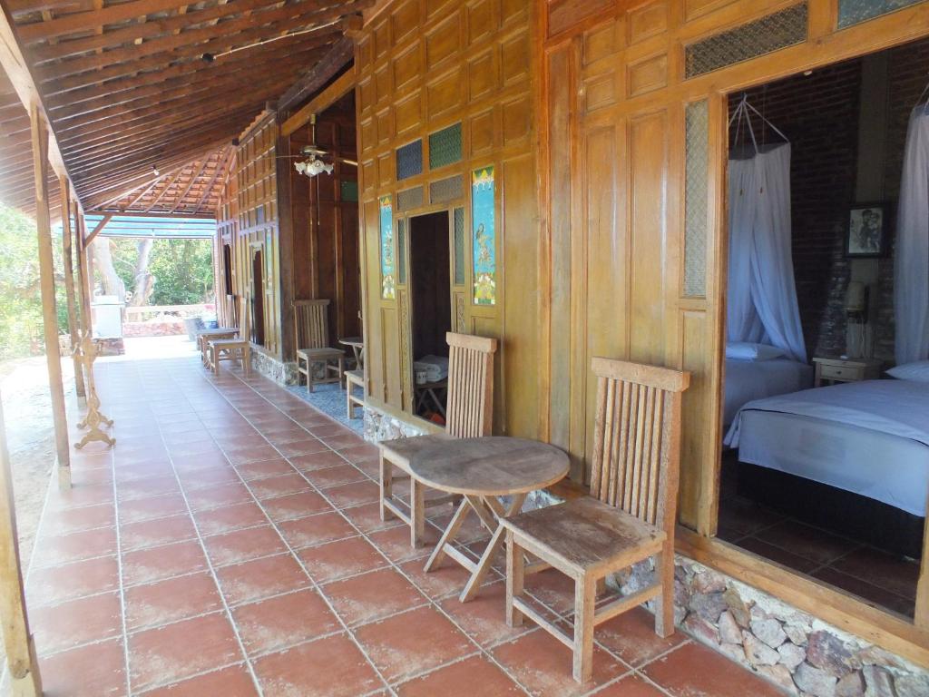 Kamar Economy Twin Bed 2p di Cocohut Resort (Bukit View Laut)
