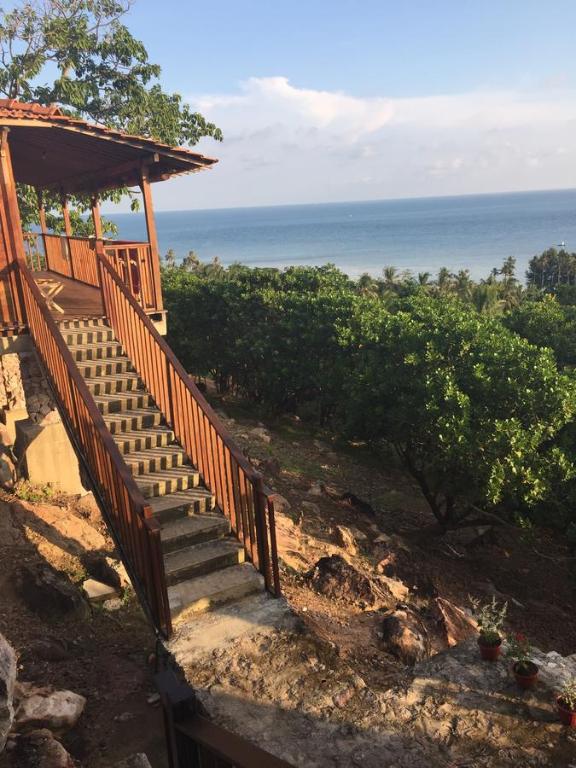 Kamar Bungalow View Sea 2p di Cocohut Resort (Bukit View Laut)