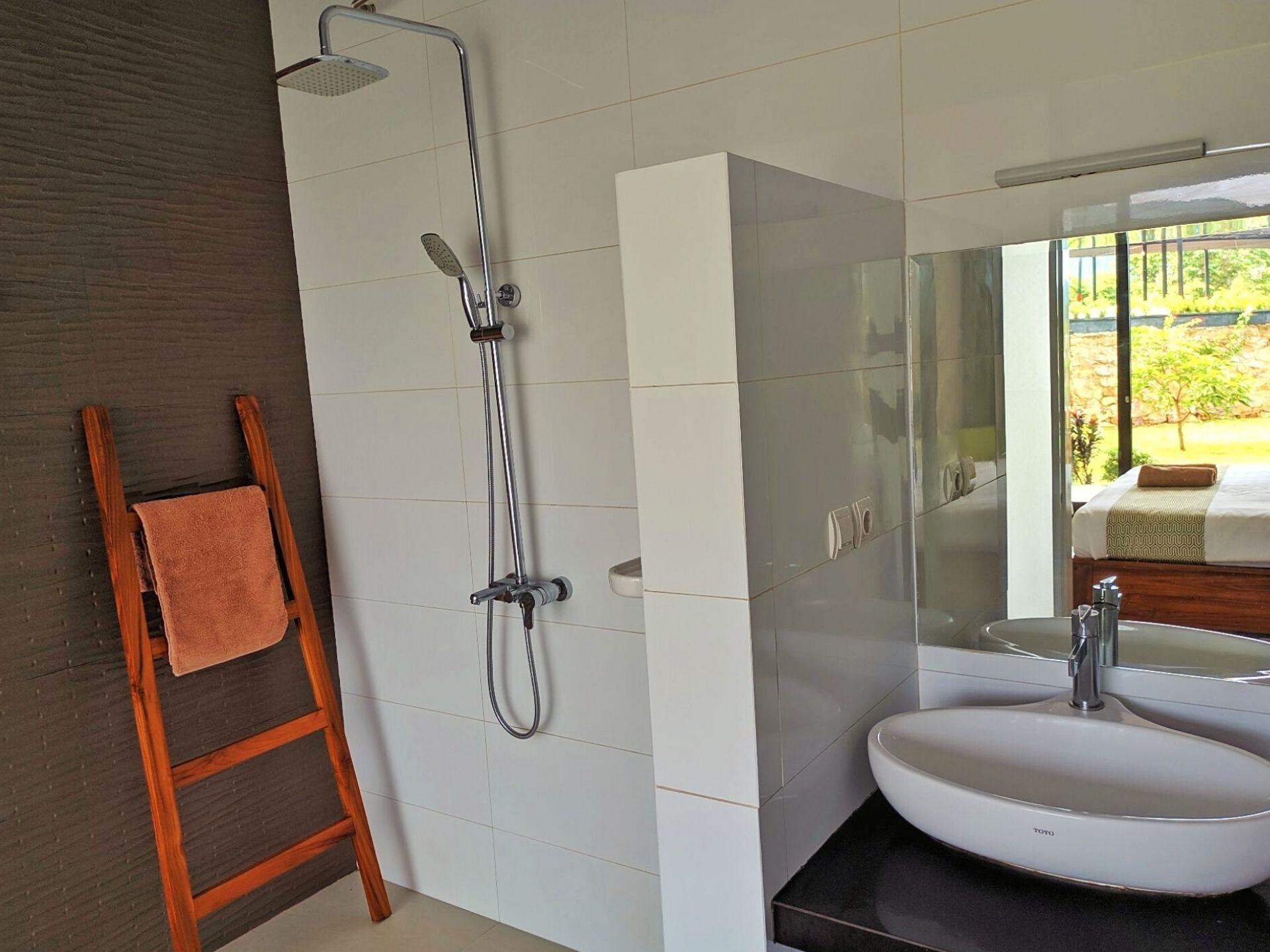 Kamar All Type 2p di The Happinezz Hills Hotel (Bukit View Laut)