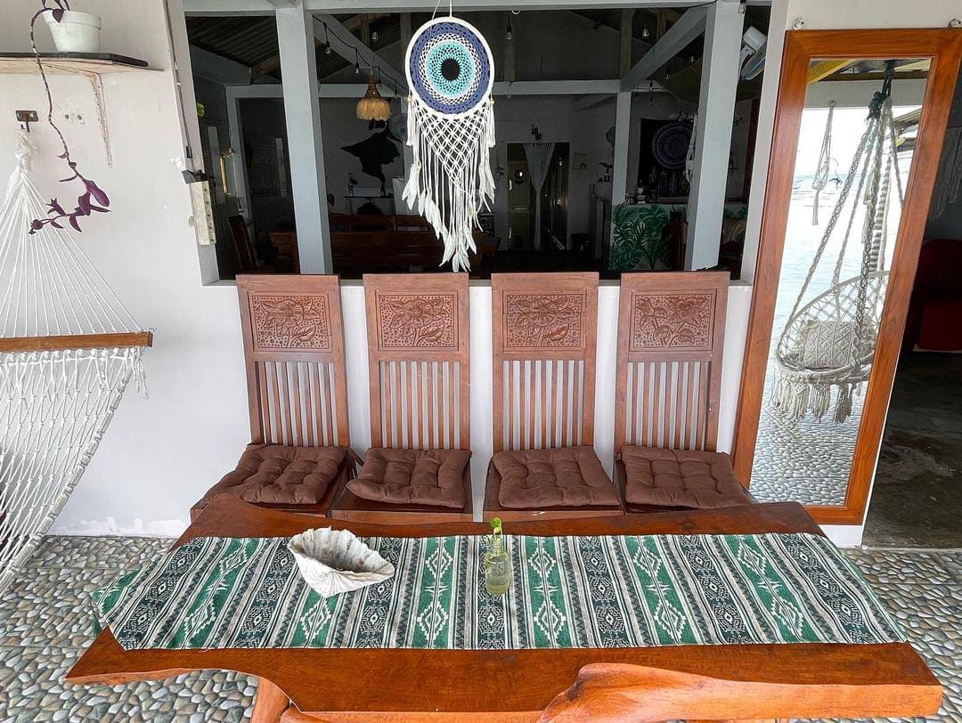 Kamar All Type di Loyal Friend (Pinggir Laut Pusat)