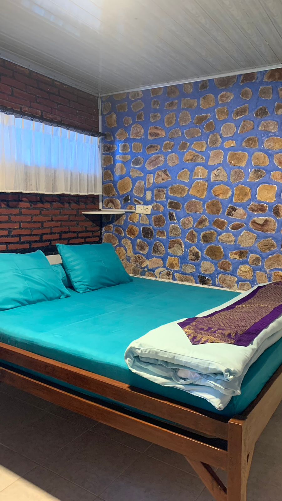 Kamar Cemara Cottage 6-8p di Omah Alchy Cottage & Resort (Pinggir Laut)