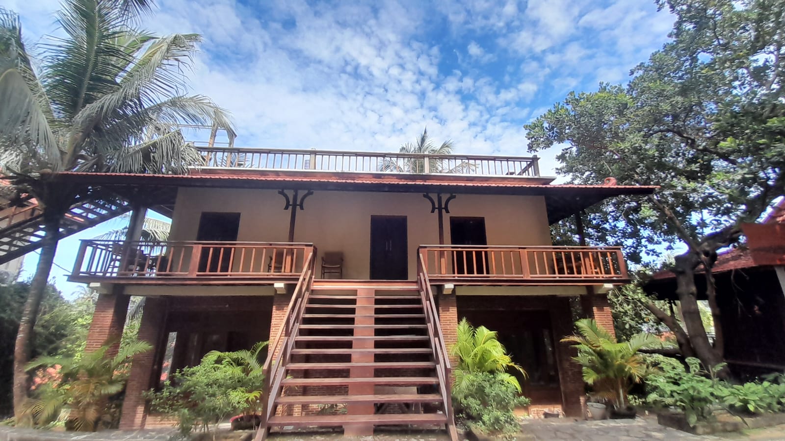 Big K Hostel (Bukit View Laut)